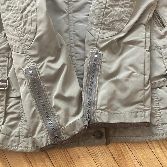 Cinque Spring Summer Fall jacket. Size 40. Italian made. - Picture 4 of 10